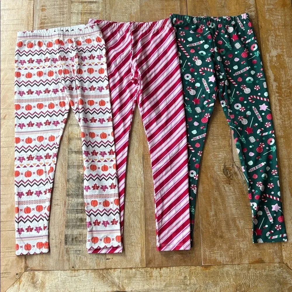 NWT/NWOT Children’s Place holiday leggings size M(7/8)